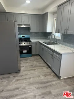 711 Larch Street #10 listing photo