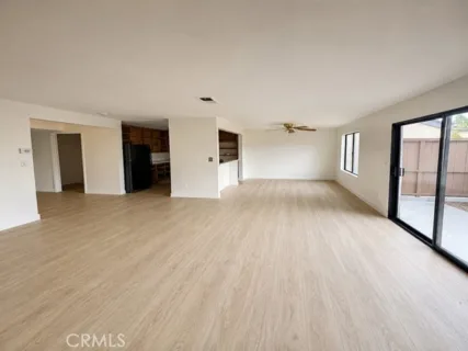 450 W W Vermont #201 listing photo