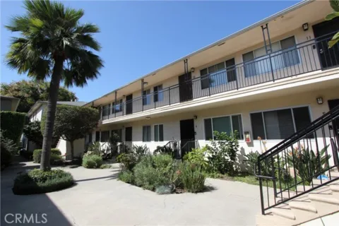 1831 E Appleton listing photo