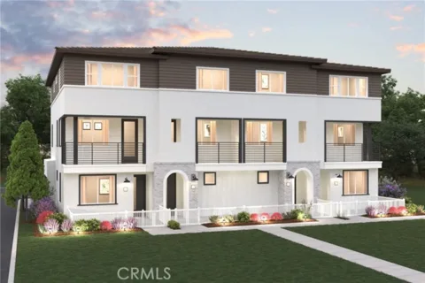 9534 Hannah Way listing photo
