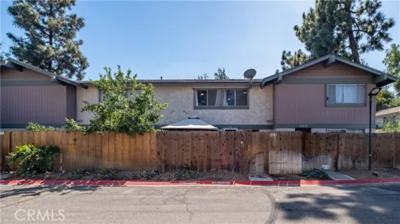 4883 Jackson listing photo