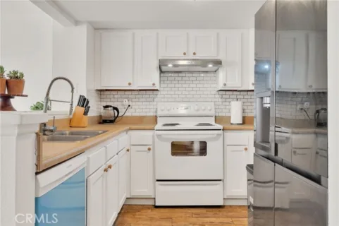 300 E Chestnut Ave. Unit #205 listing photo