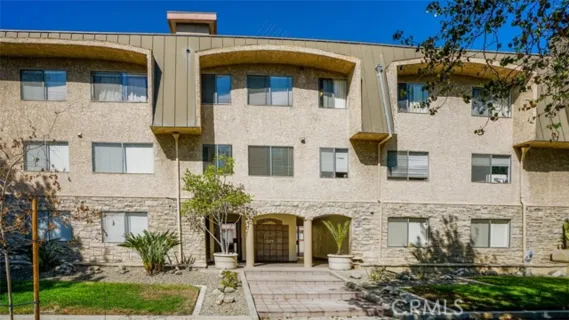 377 W California Avenue #27 listing photo