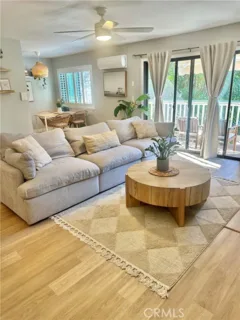 1045 E 3rd #4 listing photo