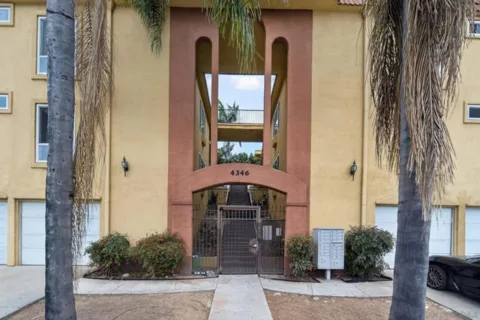 4346 52nd Street #10 listing photo