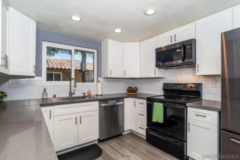 6019 Rancho Mission Road #201 listing photo