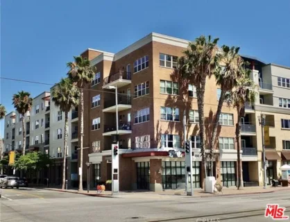 300 E 4th Street #208 listing photo