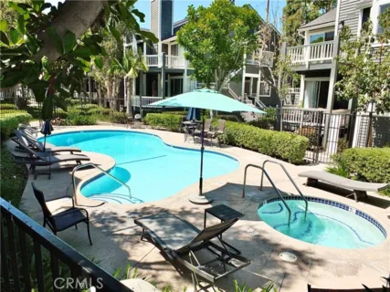 2330 Vanguard #F102 listing photo