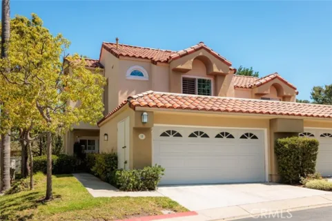 9 Via Laguna listing photo