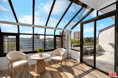 121 S Hope Street #518 listing photo