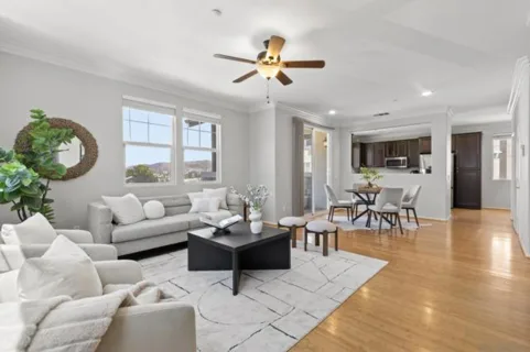 1015 Iron Wheel Street listing photo