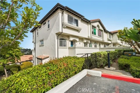 30902 Clubhouse Drive #17C listing photo