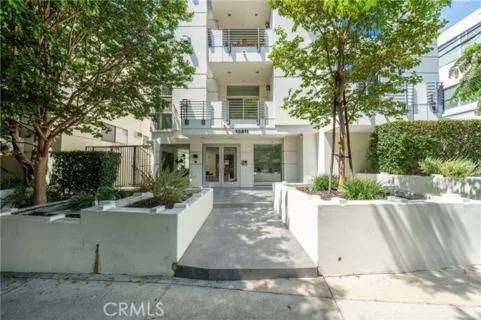 10911 Wellworth #1A listing photo