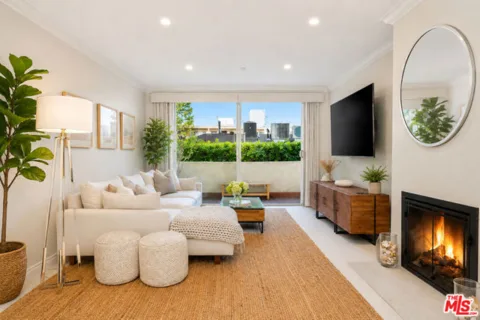 125 Montana Avenue #204 listing photo