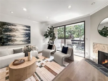 423 N Palm #108 listing photo