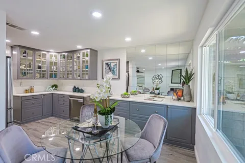 2640 W Meadowview listing photo