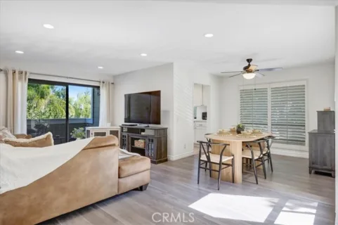 75 Cambria listing photo