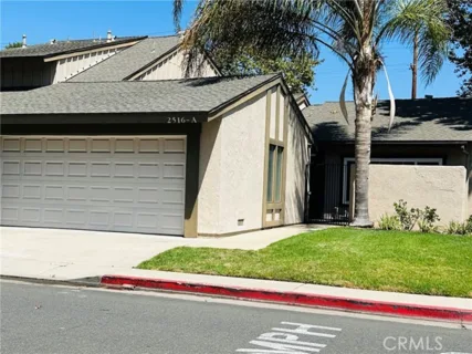 2516 N Tustin Avenue #A listing photo