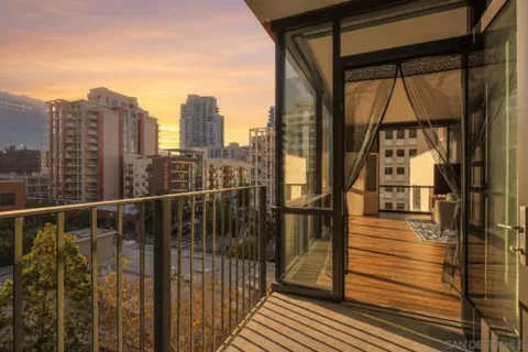 350 11th #630 listing photo