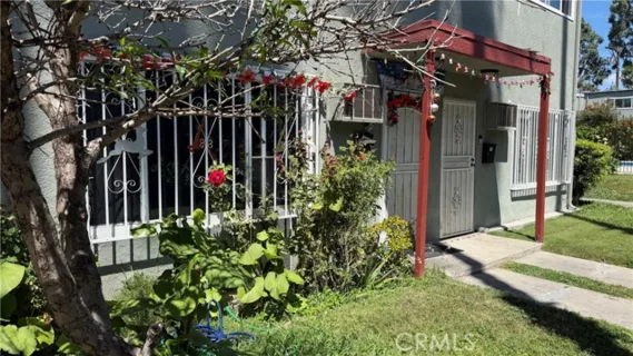 2101 S Pacific listing photo