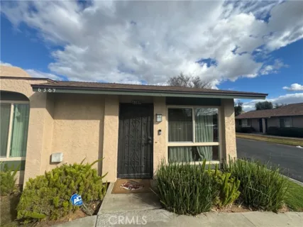6389 Del Mar Way listing photo