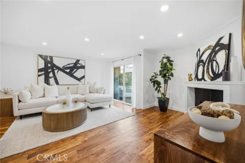 355 S Madison Avenue #224 listing photo