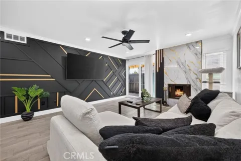1725 Melrose #28 listing photo