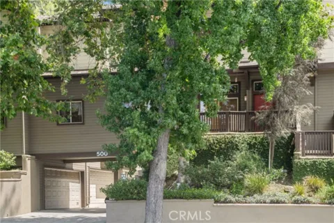 500 N Rosemead #29 listing photo