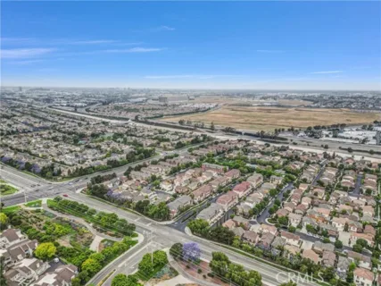 284 Tustin Field Drive listing photo