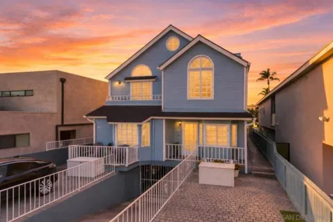 465 Orange Avenue listing photo