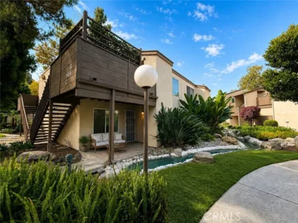 1466 Cabrillo Park #C listing photo