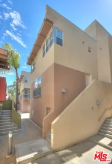 302 E 19th Street #7 listing photo