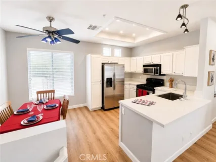 73 Breakers Lane listing photo