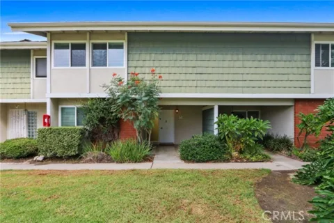 1404 N Tustin #P-3 listing photo