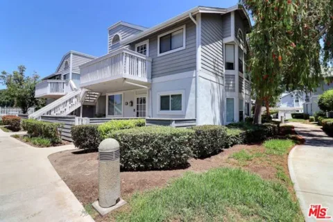 111 Remington #332 listing photo