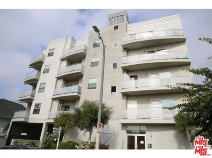 1025 Dewey Avenue #205 listing photo