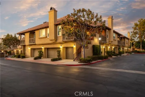 13328 Savanna listing photo