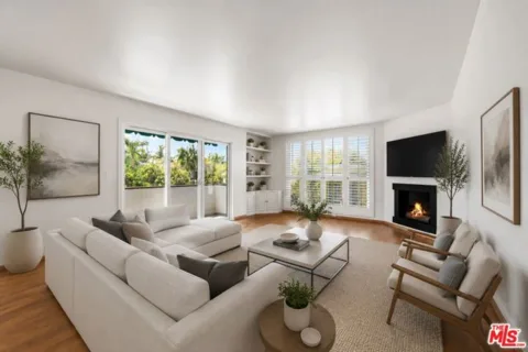 1127 10th Street #201 listing photo