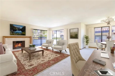 6268 Riviera Circle listing photo