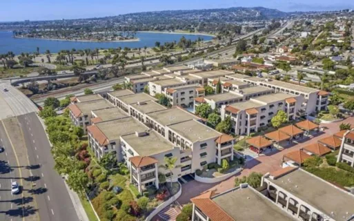 2510 Clairemont Drive #204 listing photo