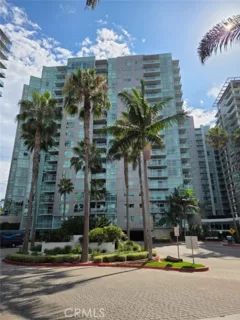 13650 Marina Pointe Drive #1708 listing photo