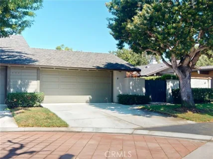 6 Palos listing photo