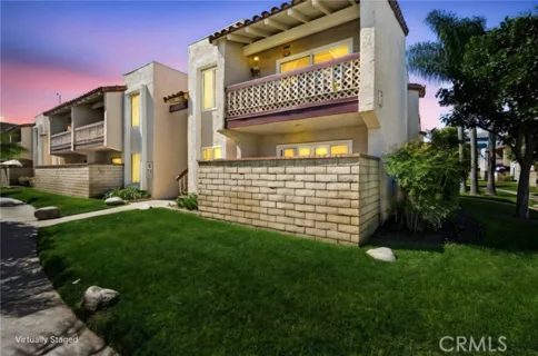 700 W La Veta #C7 listing photo