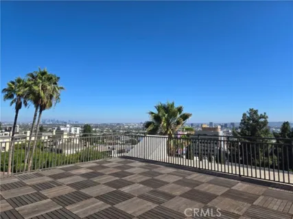 1230 Horn #408 listing photo