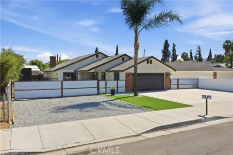 41870 B Street listing photo