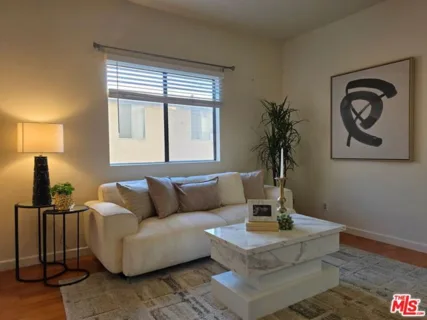 431 S Kingsley Drive #205 listing photo