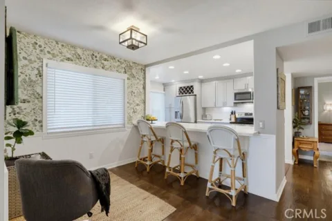 34 Corniche #D listing photo