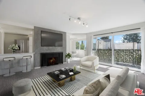 1230 Horn Avenue #200 listing photo