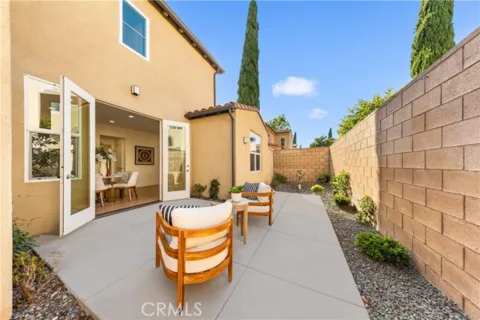 213 Great Lawn listing photo