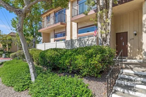 2756 Meadow Lark Drive listing photo